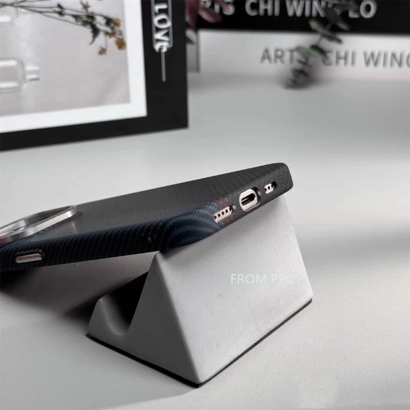 Carbon Fiber Magnetic Phone Ca - Phone Cases Dior 评论和价格